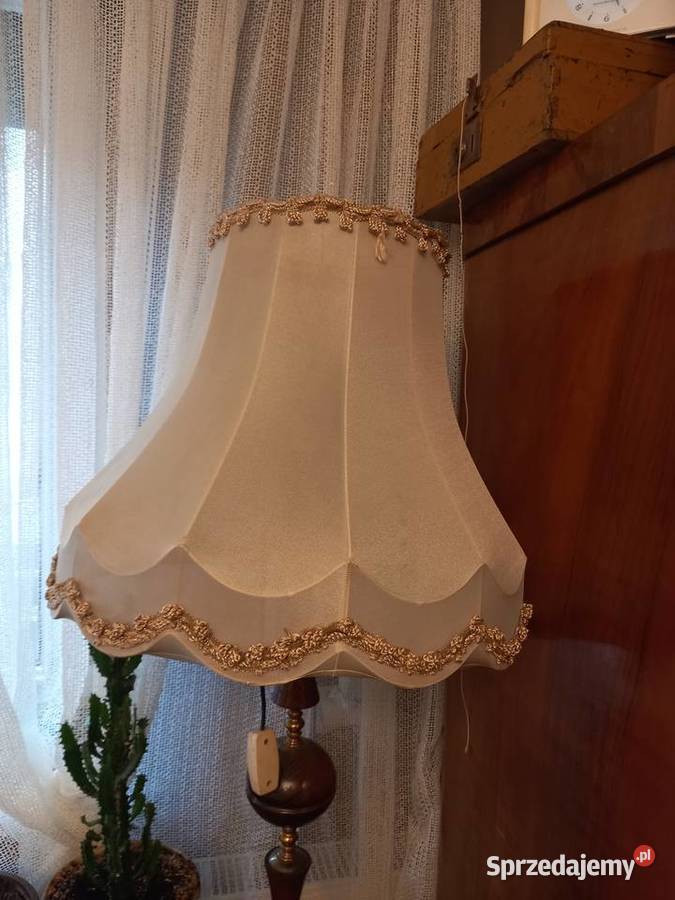 Duża lampa stylowa prl