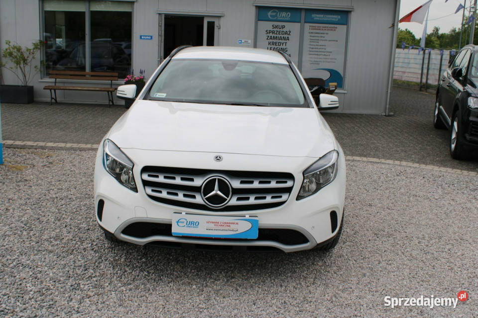 Mercedes GLA 180 Fvat Gwarancja netto 64959 PLN Warszawa