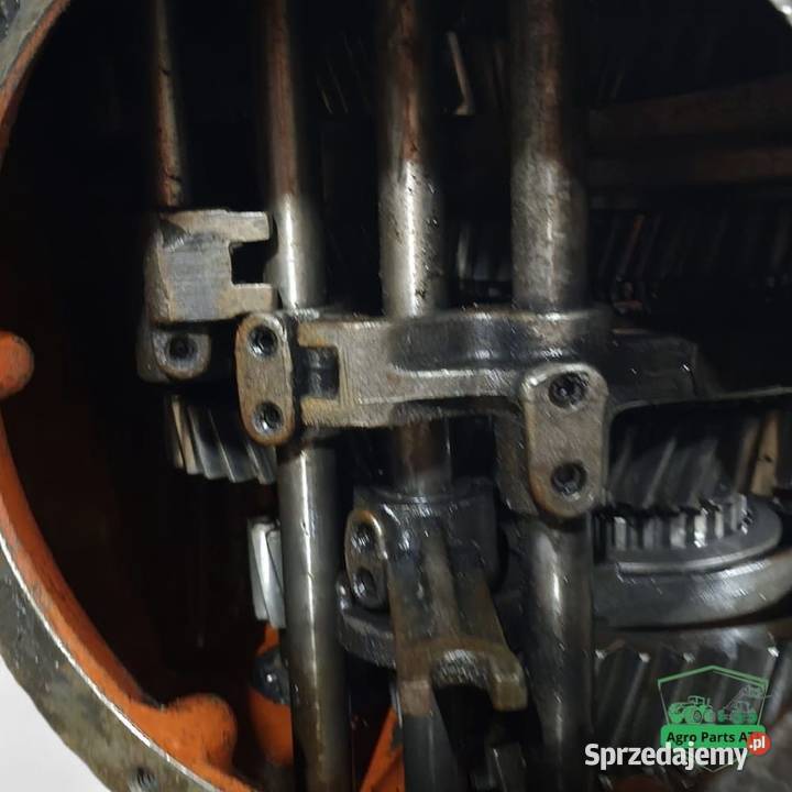 Skrzynia biegów 3616092M Massey Ferguson 3690 podlaskie Ciechanowiec