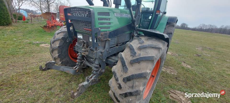Fendt 514c z ładowaczem czołowym stoll Sarnówek