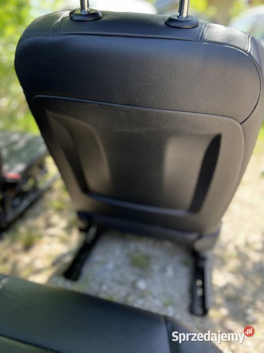 FOTELE KANAPA GRZANE SKÓRA BMW F30 UK łódzkie