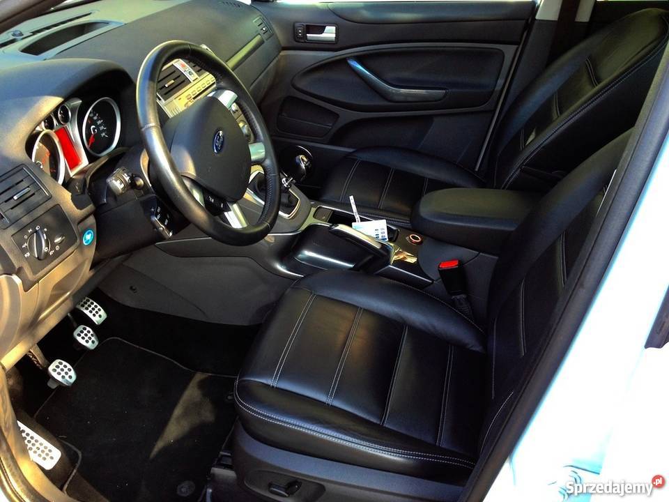 Sprzedam Ford Kuga 20 TDCi Titanium 4WD SUPER światła przeciwmgłowe łódzkie Lasota sprzedam