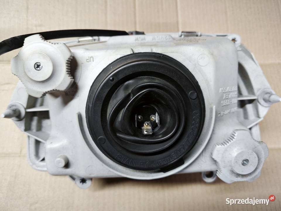Lampa przednia Honda NTV 650 Deauville Reflektory i halogeny Żłobnica