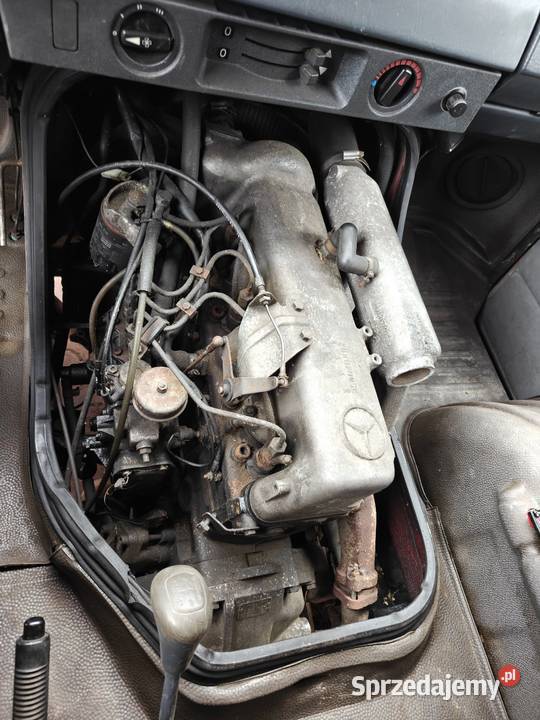 Mercedes MB100 24d silnik pali uszkodzona Mercedes-Benz Przytyk