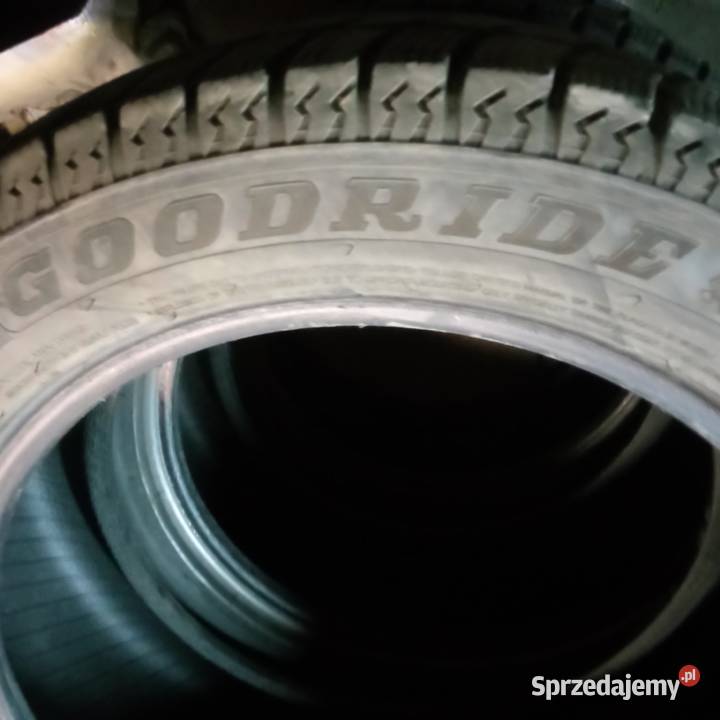 4 opon wielosezonowych 25550R19 bieżnik 6 mm Samochodowe