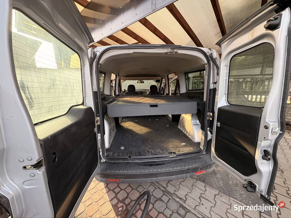 Opel Combo D 2013 16 CDTI poduszka powietrzna Zgierz