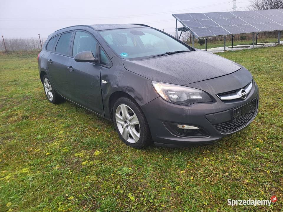 Opel Astra j 2015r nieuszkodzony Astra Astra pomorskie