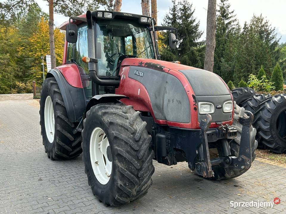 Valtra T130 TUZ Sisu Valmet T121 6100 Sisu MF