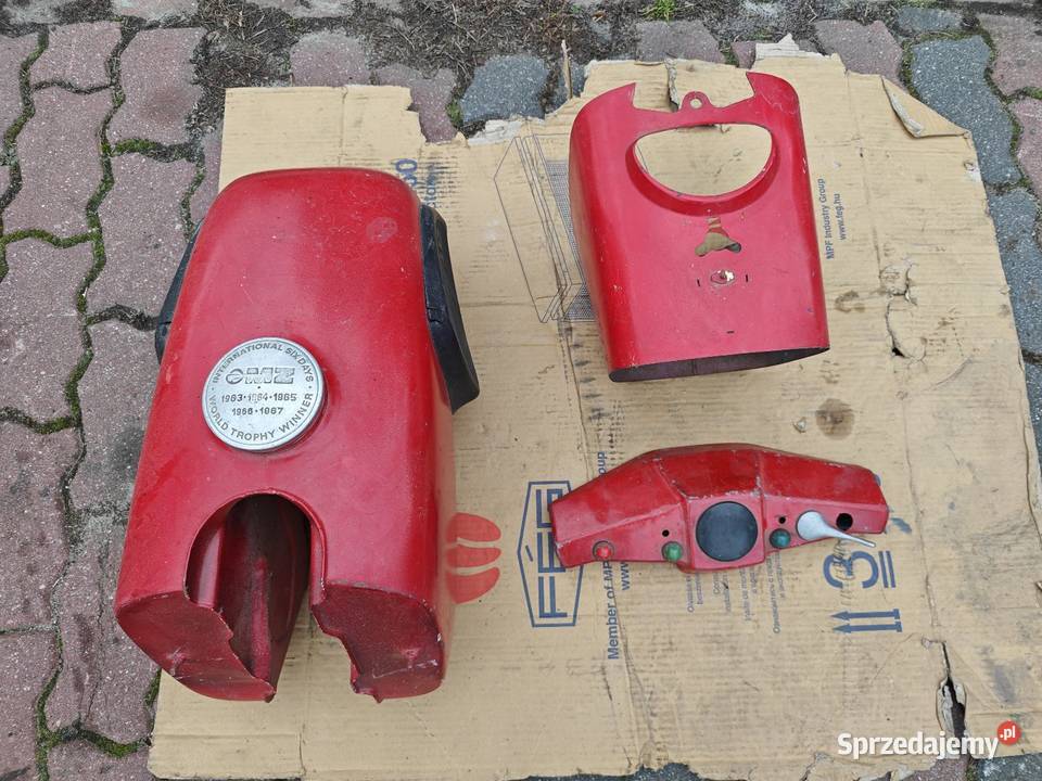 Zbiornik Obudowa lampy Osłona kierownicy Mz Es Pozostałe świętokrzyskie