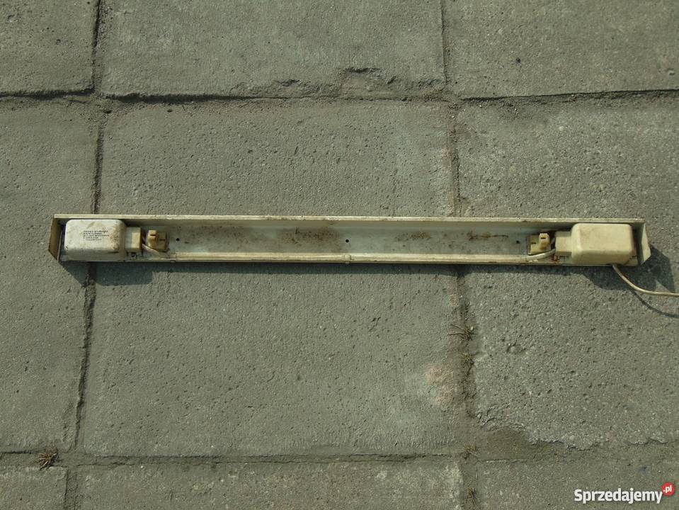 Lampa oprawa świetlówkowa Polam K800 13W pomorskie Pelplin sprzedam