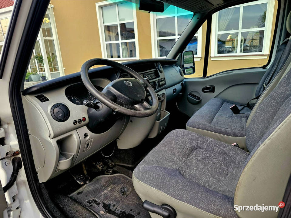 Renault Master 25 DCi 120 Kontener z Windą Klima Zagnańsk