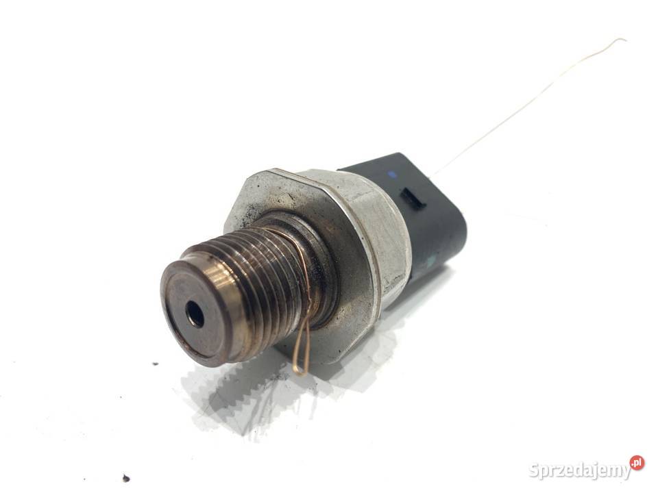 CZUJNIK CIŚNIENIA PALIWA AUDI A6 C7 05A906051 30 osobowe