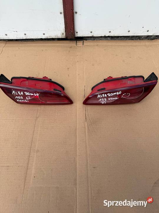 LAMPA PRAWA TYLNA W KLAPIE ALFA ROMEO 159 KOMBI Lampy tylne łódzkie
