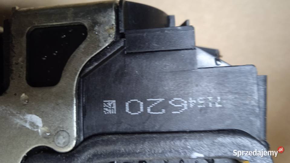 BMW X3 E83 ZAMEK DRZWI PRZÓD PRAWY 7PIN