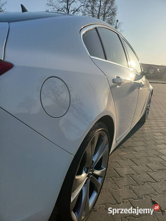 Opel Insignia 20T benzyna 220 automat 2011r łódzkie Bełchatów