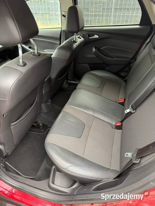 Ford Focus Raty Prywatnie Automat Czujniki poduszka powietrzna Wrocław sprzedam