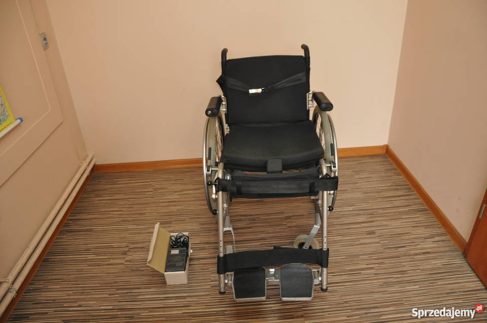 WÓZEK PIONIZATOR elektryczny inwalidzki Levo