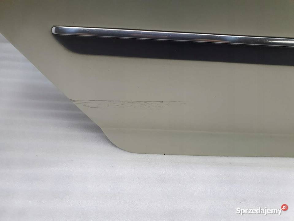 DRZWI PRAWY TYŁ KOMBI KOMPLETNE PEUGEOT 407 Drzwi