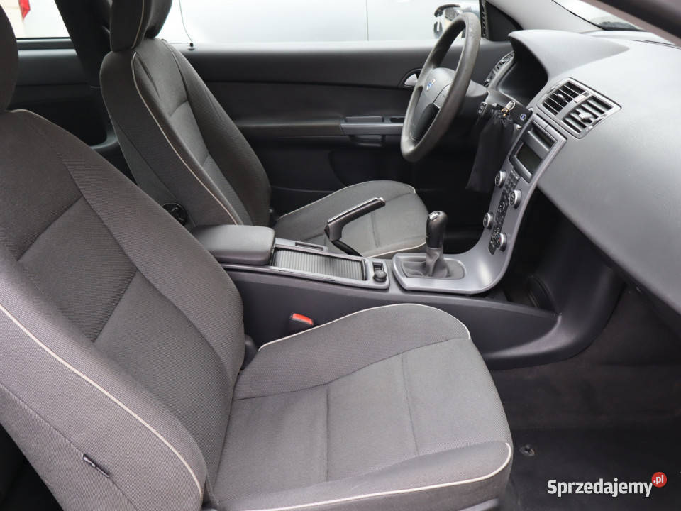 Volvo C30 16 i manualna Motoryzacja