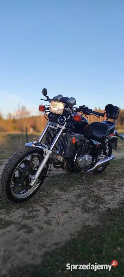 Honda VF 750 C przygotowana do sezonu V4 82 Kurzętnik sprzedam