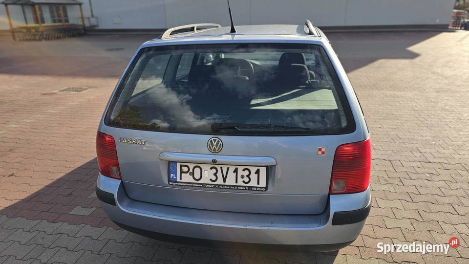 Volkswagen Passat B5 16 PB 9 lat w jednych Rok produkcji 1998 Poznań