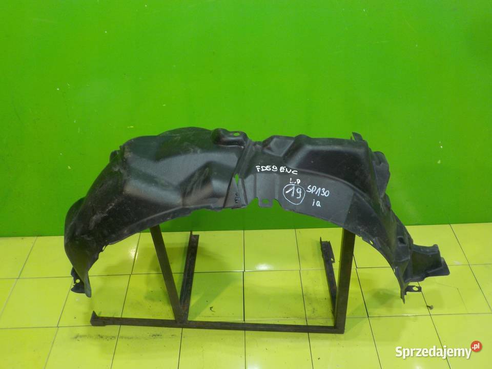 TOYOTA IQ 10 VVTI 09r HB 3D nadkole lewe przod mazowieckie