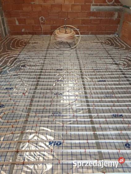 Usługi hydrauliczne Pozostałe Łazany