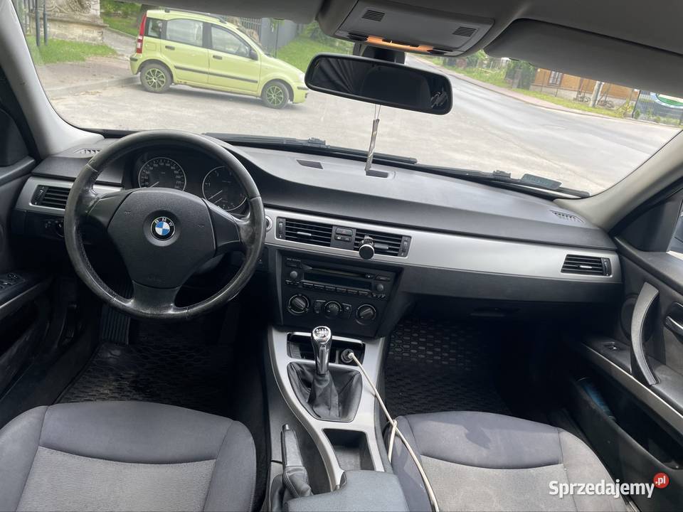 BMW E90 318D aluminiowe felgi Ostrowiec Świętokrzyski
