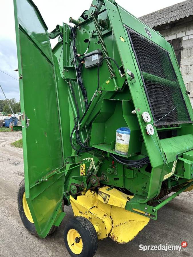 Prasa John Deere 590 Turek