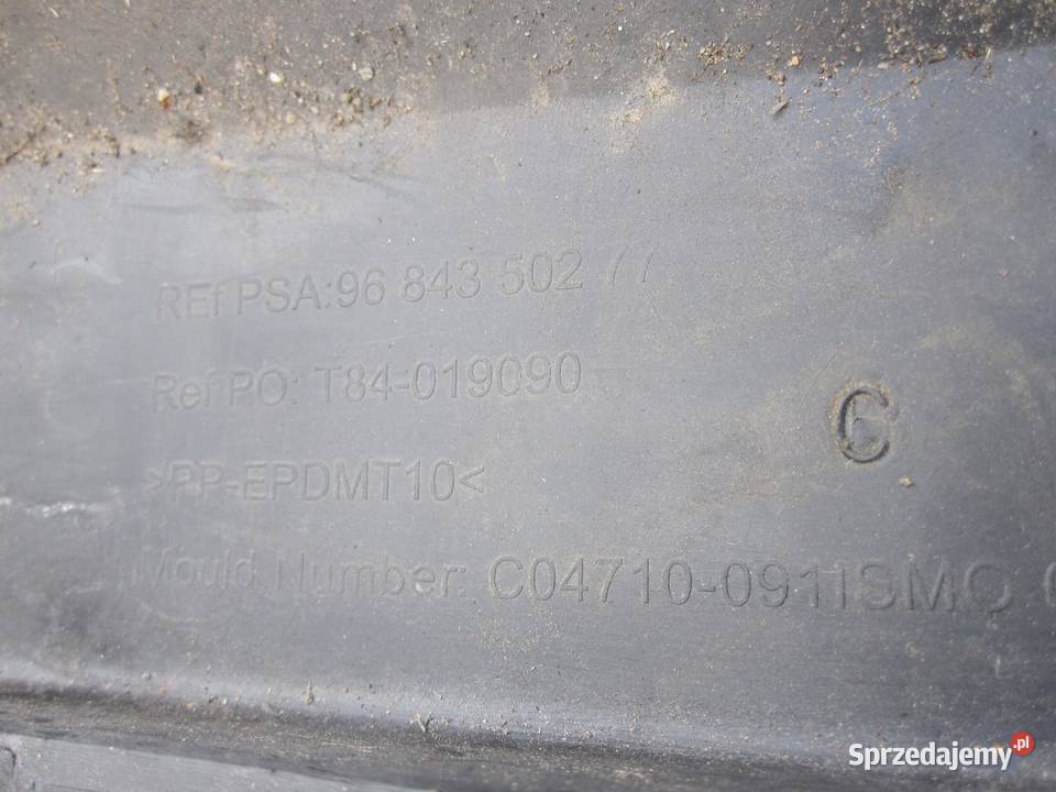 PEUGEOT 3008 I 16 VTI 11r kratka chrom zderzaka sprzedam