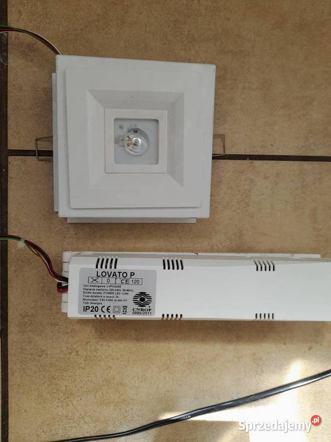 Sprzedam awaryjną oprawę LED