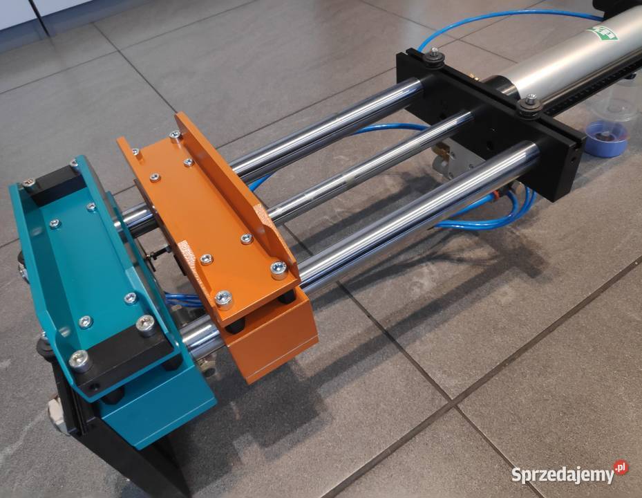 Podajnik do podawania taśmy pręta drutu Radomsko sprzedam