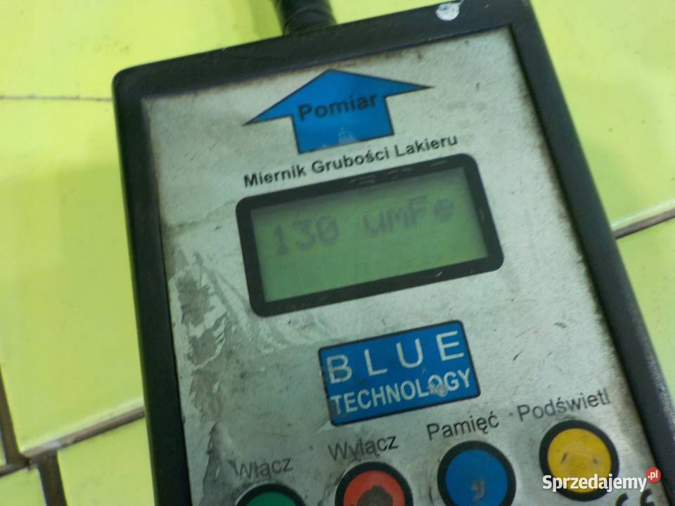 VW PASSAT B6 19 TDI 08r KOMBI maska Suków