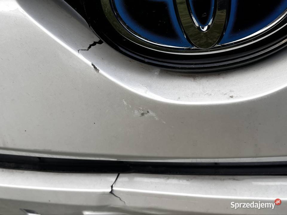 Zderzak przód Toyota CHR 18 hybryda 2016