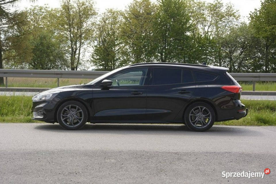 Ford Focus 10EcoBoost STLine doinwestowany hak możliwa zamiana