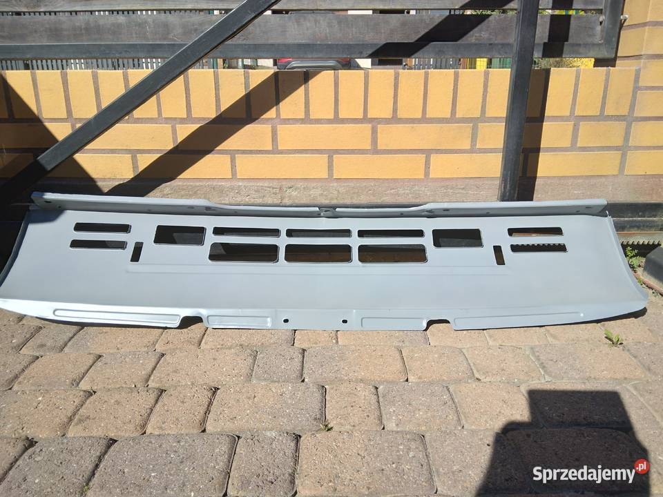 Pas przodu Fiat 125p Banino