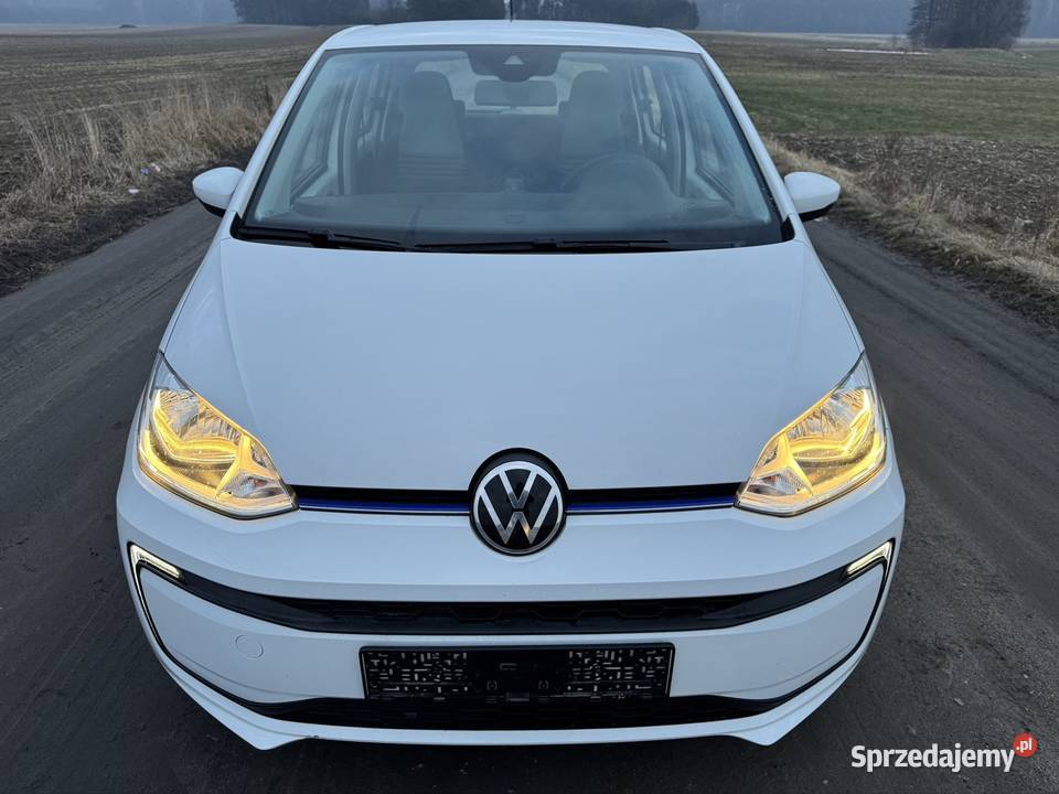 Volkswagen EUp 2021 65 przebiegu 36kWh elektryk wielkopolskie Krotoszyn
