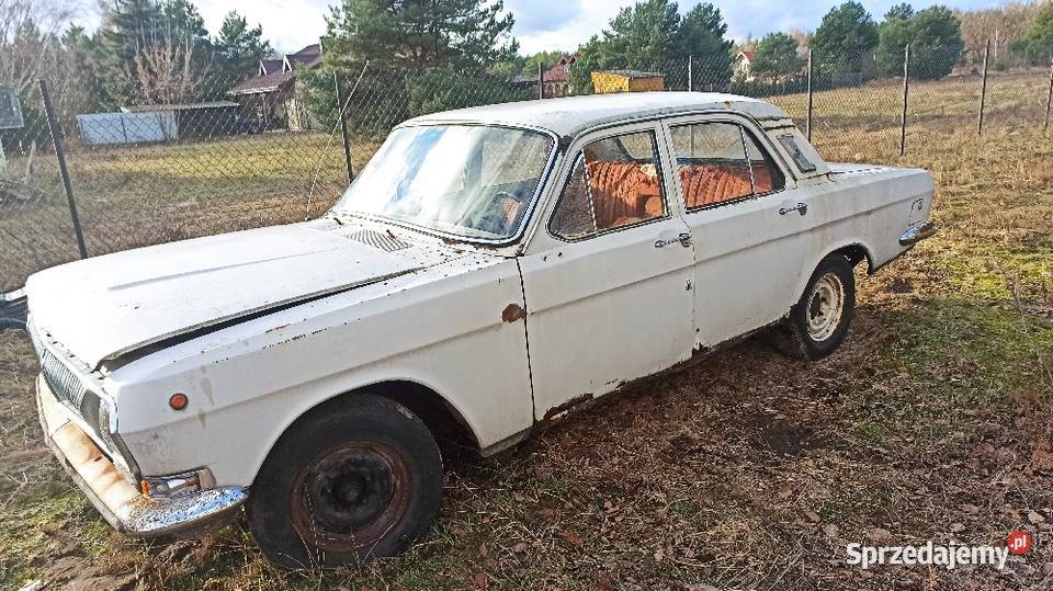 Wołga GAZ 24 w całości na części mazowieckie Piaseczno sprzedam