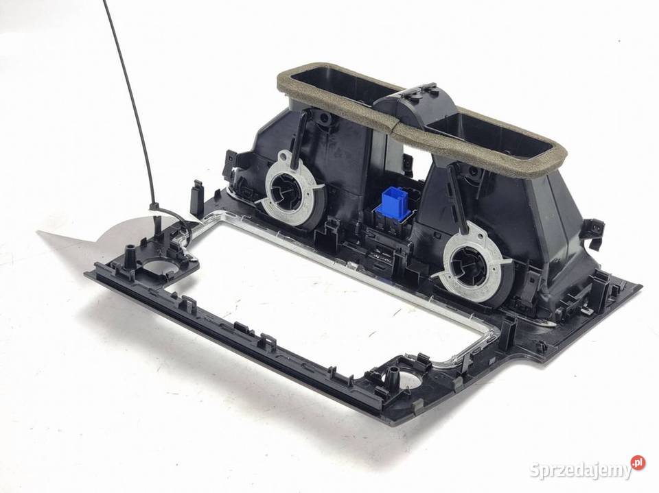 KRATKA NAWIEWU VOLKSWAGEN GOLF VII 5G1819728 osobowe