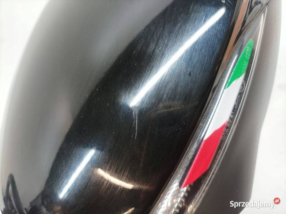 LUSTERKO PRAWE 15PIN EUROPA KAMERKA 049145 Alfa