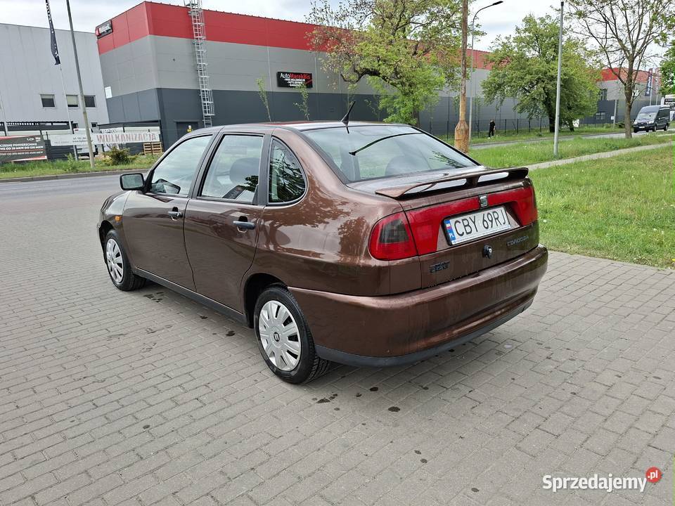 Seat Cordoba Zadbana Możliwa zamiana brązowy