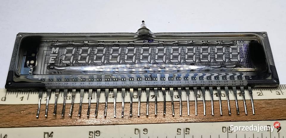 Wyświetlacz IWŁ1813 nowy sprzedam