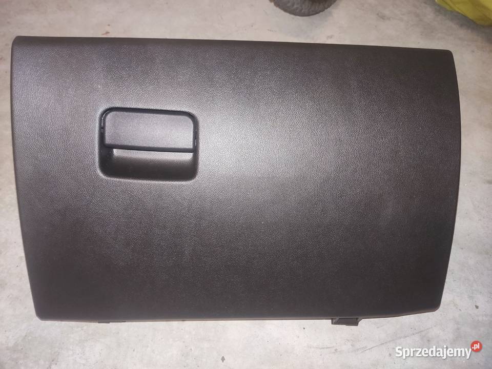 Sprzedam przedni schowek pasażera do Mitsubishi Gdynia