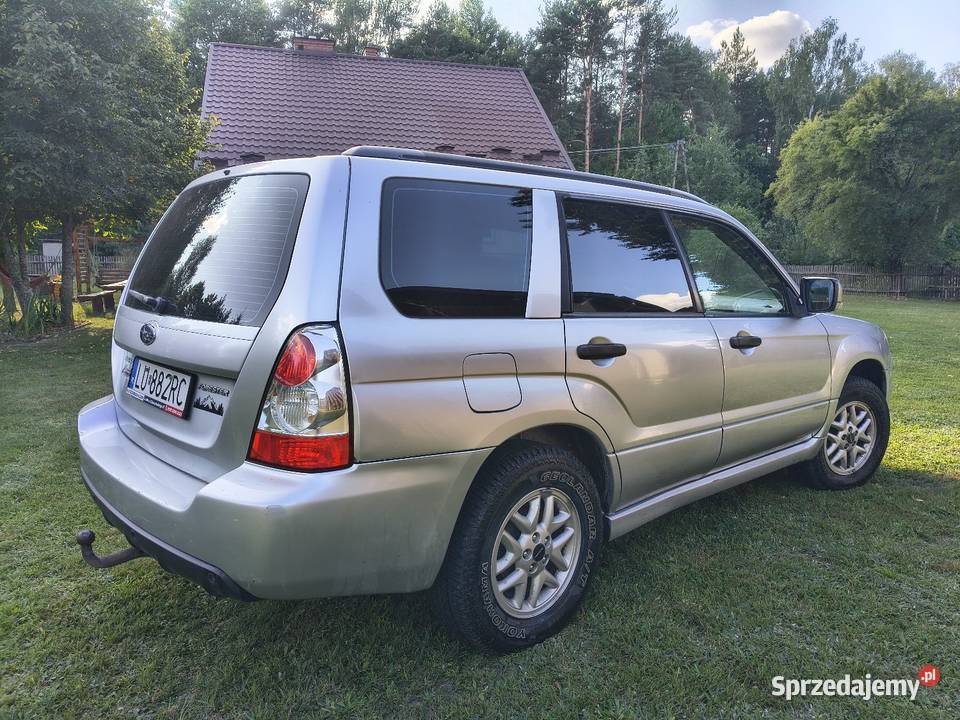 Subaru Forester SG 20 158 z LPG automat sprzedaż przyciemniane szyby sprzedam