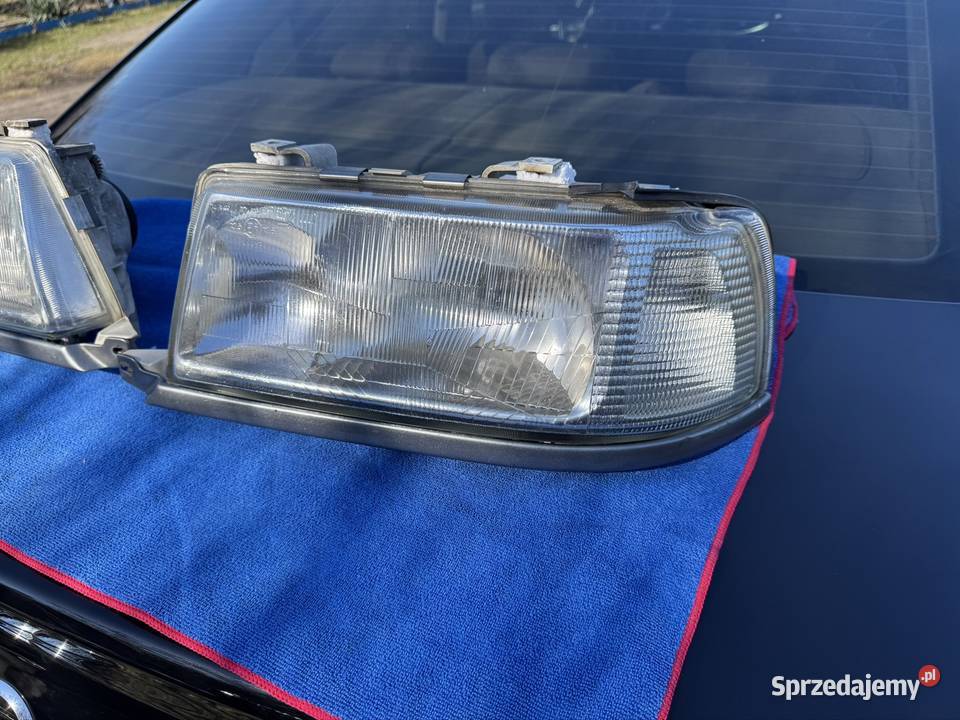 Lampy Zespolone Audi 80 B4 nie S2 RS2 mazowieckie Baranów sprzedam