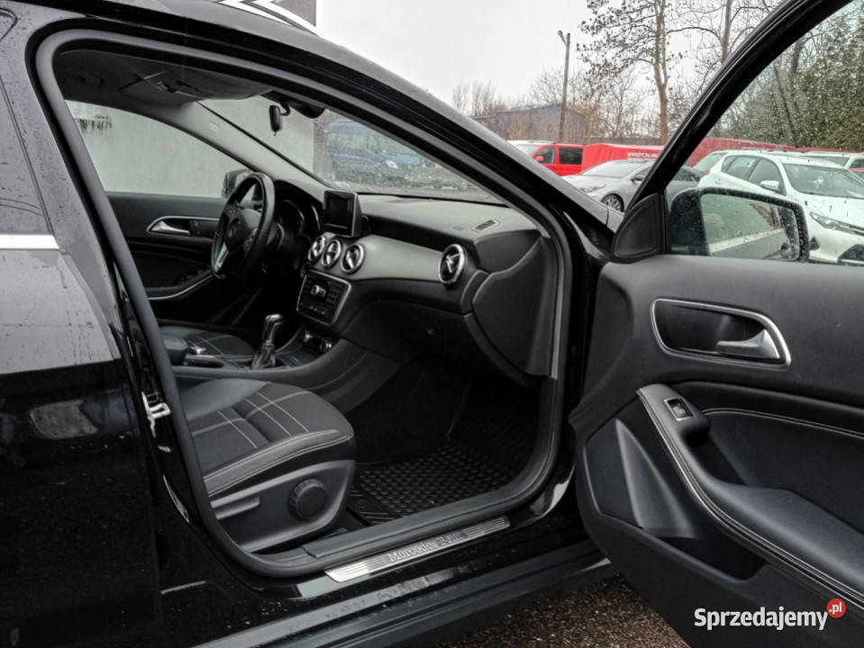Mercedes GLA 200 światła do jazdy dziennej lubelskie Janów Lubelski sprzedam