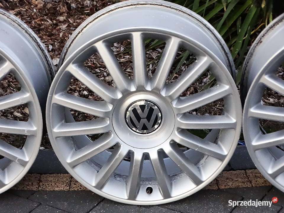 Felgi VW 17 5x112 75Jx17H2 ET40 x 4 3D0601025AC Średnica 17"