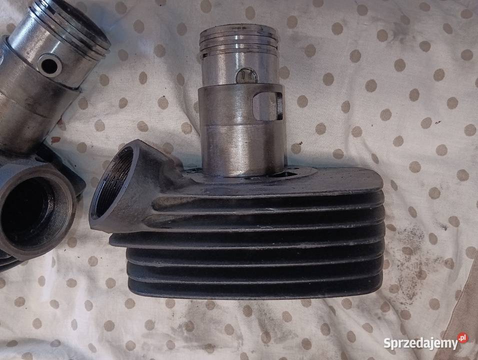 Cylindry Jawa 350 z tłokami nominalne sprawne Rytel