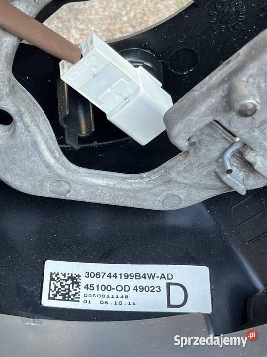 Kierownica skórzana Toyota Yaris III 2016r