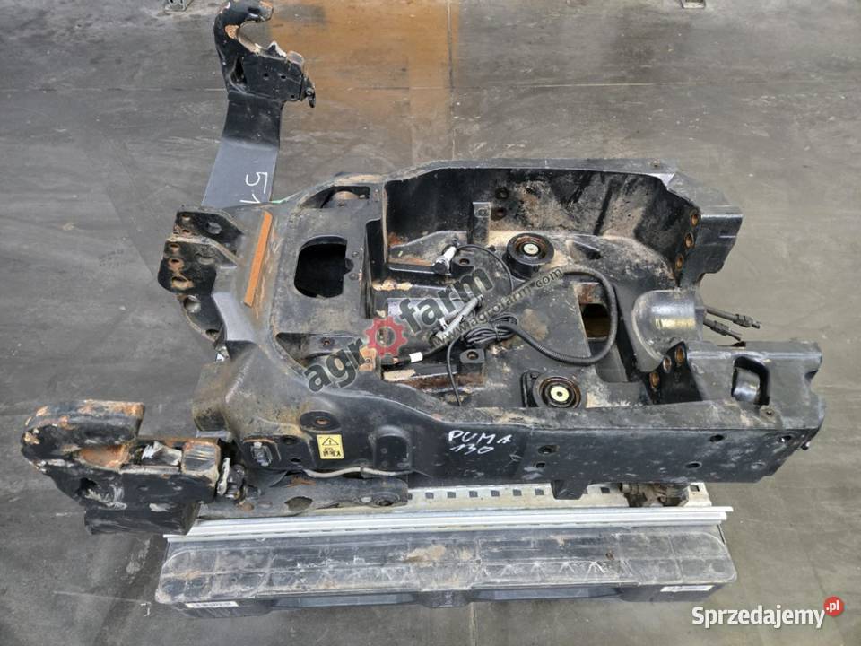 TUZ przedni podnośnik Case Puma 130 Byków